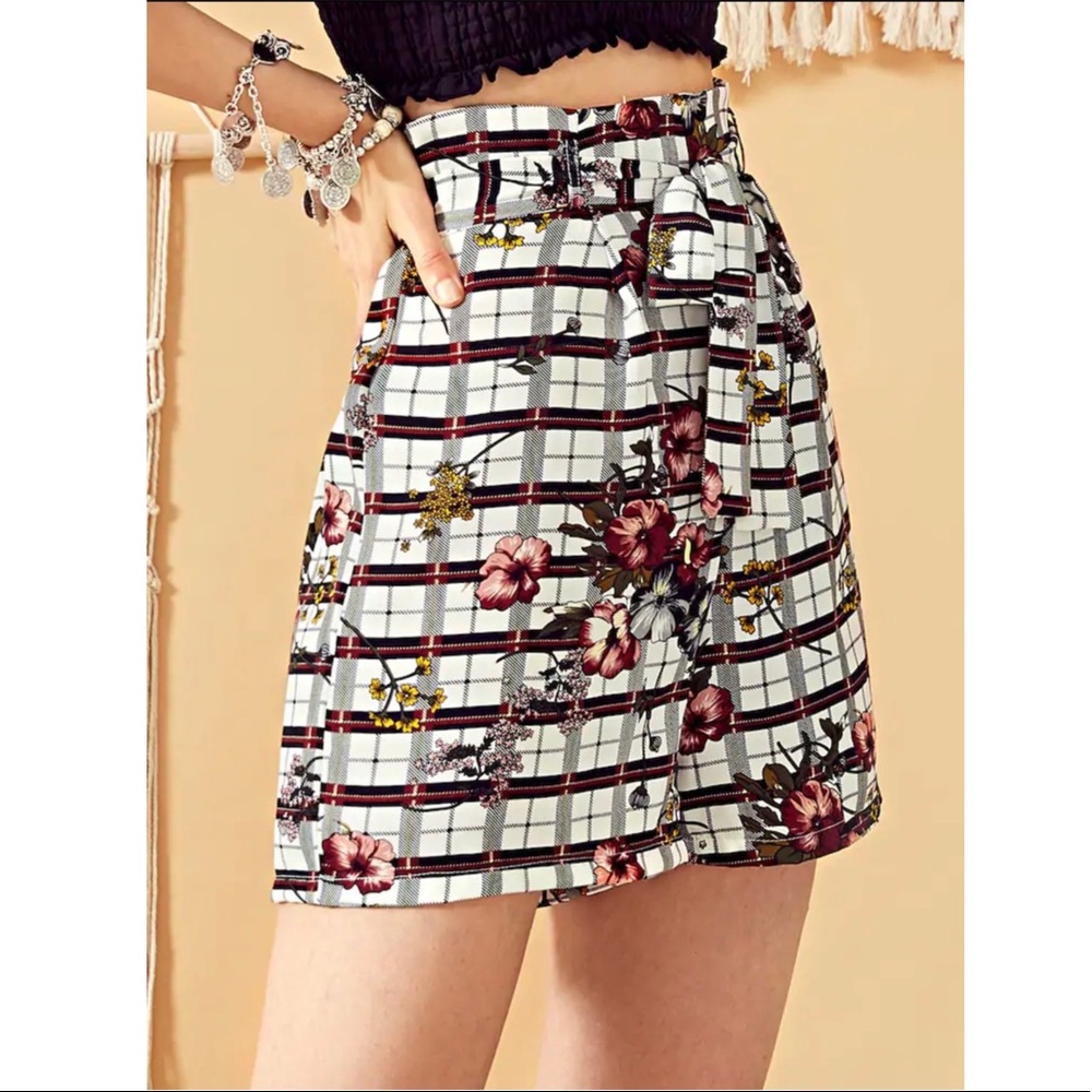 High Waist Floral & Plaid Belted Shorts